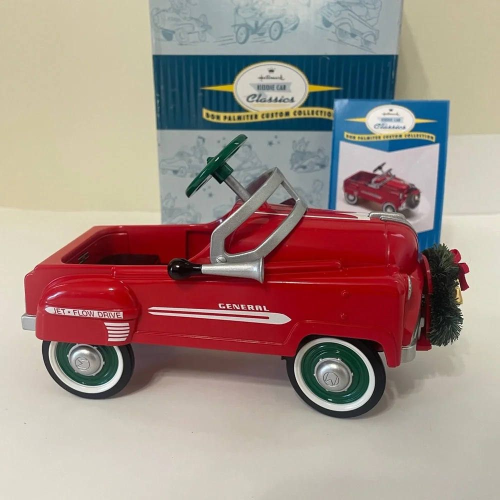 Hallmark Kiddie Car Classics 1950 Holiday Murray General and Crown in box